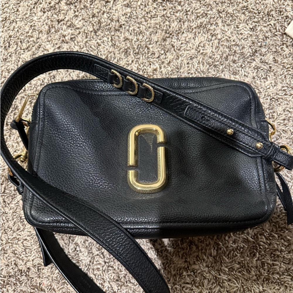 Marc Jacobs Softshot 27